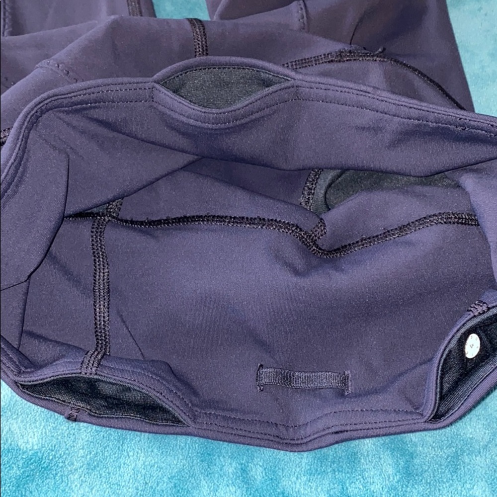 Lululemon leggings - Picture 7 of 8
